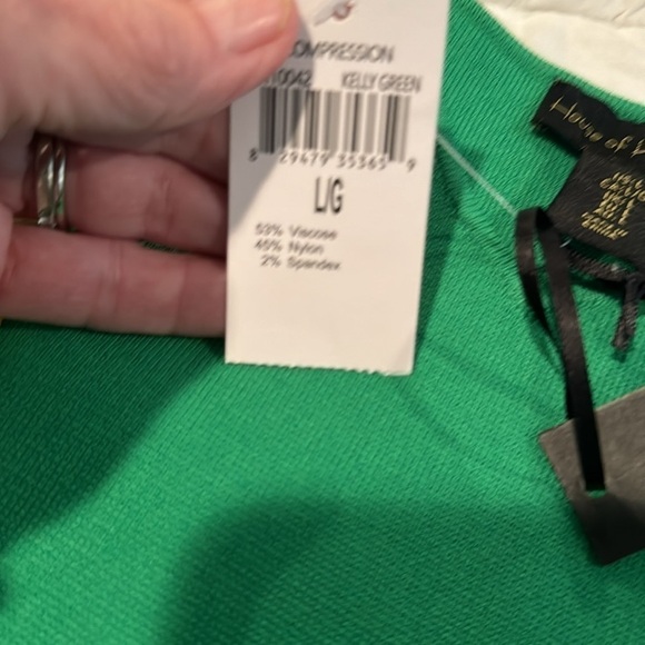 House of Harlow 1960 🎈SALE 🎈NWT Kelly green skirt and top - Picture 13 of 13